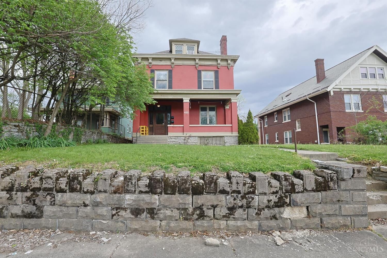 Property Photo:  448 Riddle Road  OH 45220 