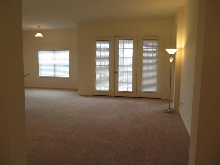 Property Photo:  541 Wintergreen Way  OH 43035 