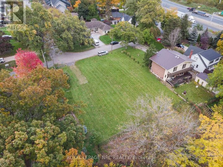 Property Photo:  56A Henley Drive  ON L2N 4A9 