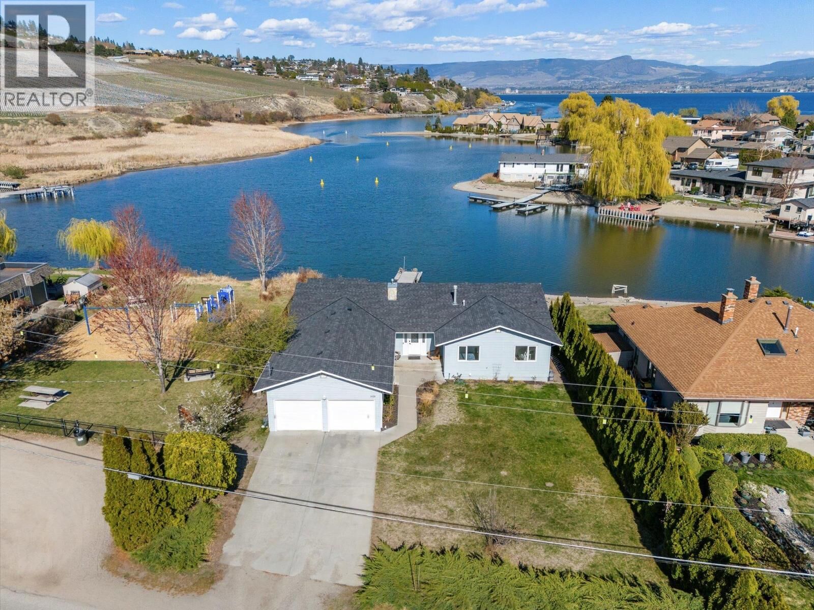 Photo de la propriété: 1428 Green Bay Road BC V4T 2B8