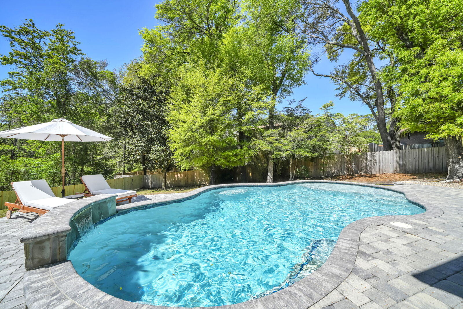 Property Photo: 244 Hillside Drive FL 32578