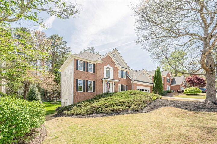 Property Photo: 4454 Woodford Pass NE GA 30075