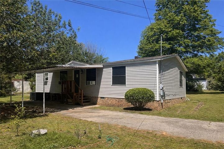 Property Photo:  201 Rogers Street  GA 30253 