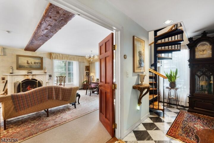 Property Photo:  691 Ridgedale Ave  NJ 07936 