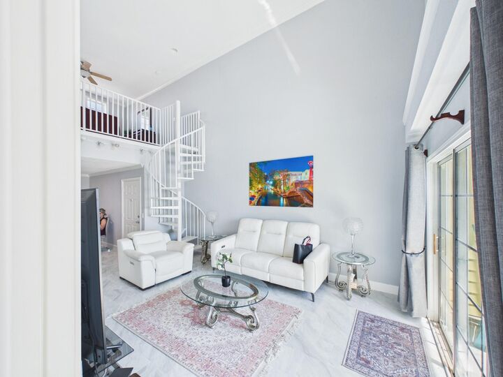 Property Photo:  7000 Seawall Boulevard 1032  TX 77551 
