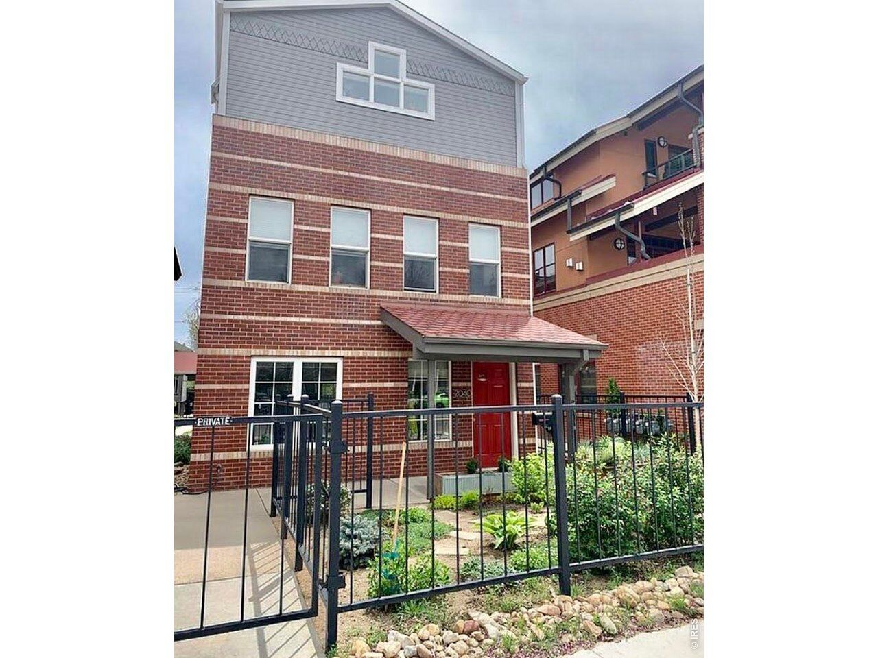 Property Photo:  2040 Pearl St 4  CO 80302 