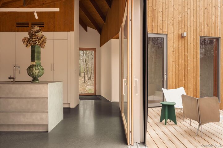 Property Photo:  760 Ohayo Mountain Road  NY 12433 