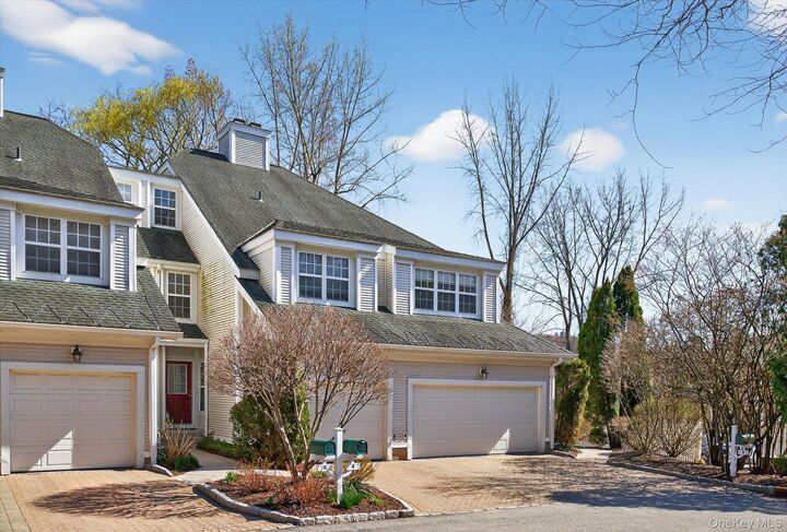 Property Photo:  2 Lake Marie Lane  NY 10507 