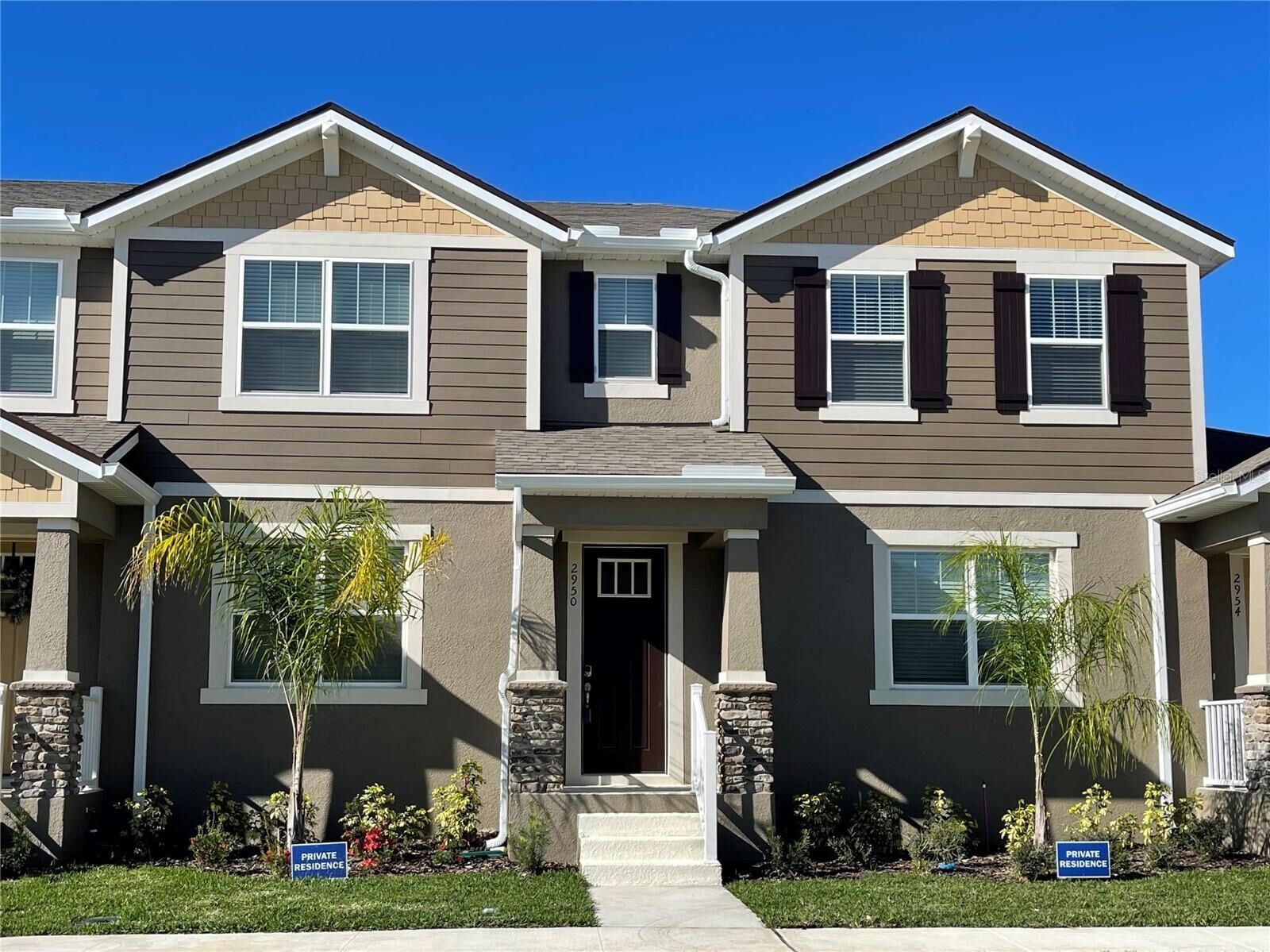 Property Photo: 2950 Firebush Way FL 34711