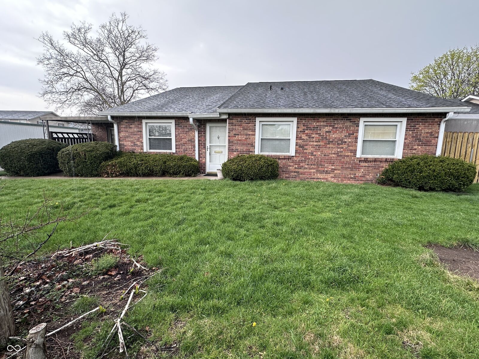 Property Photo:  2755 Prosperity Drive  IN 47201 