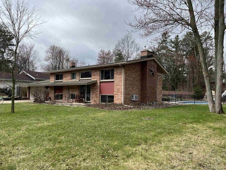 Property Photo:  5901 Swede Avenue  MI 48642 