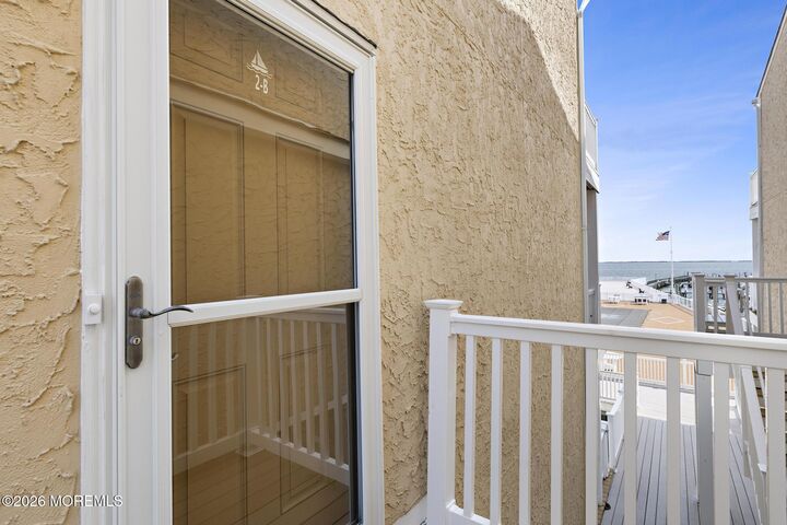 Property Photo:  401 Bay Shore Drive  NJ 08005 