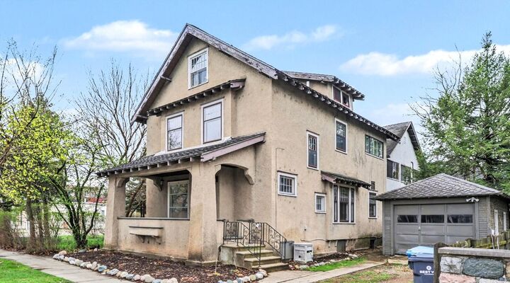 Property Photo:  532 S Westnedge Avenue  MI 49007 
