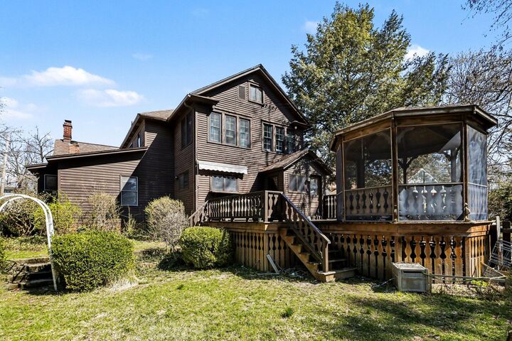 Property Photo:  123 Delano Street  MI 49010 