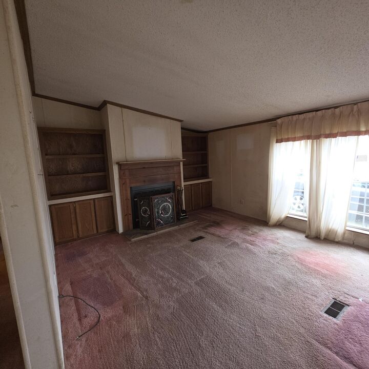 Property Photo: 7110 W 44th Street MI 49412