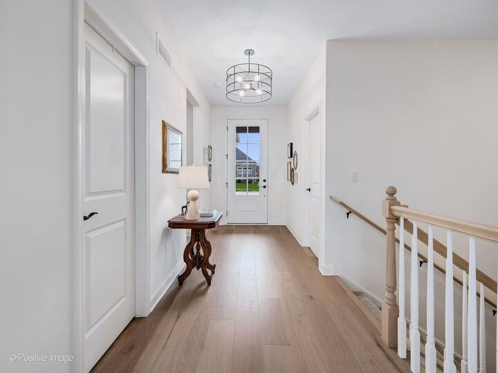 Property Photo:  1415 Notting Hill Drive  IL 60439 