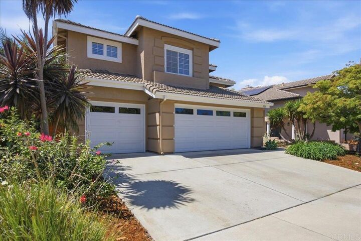Property Photo: 826 Applewilde Drive CA 92078
