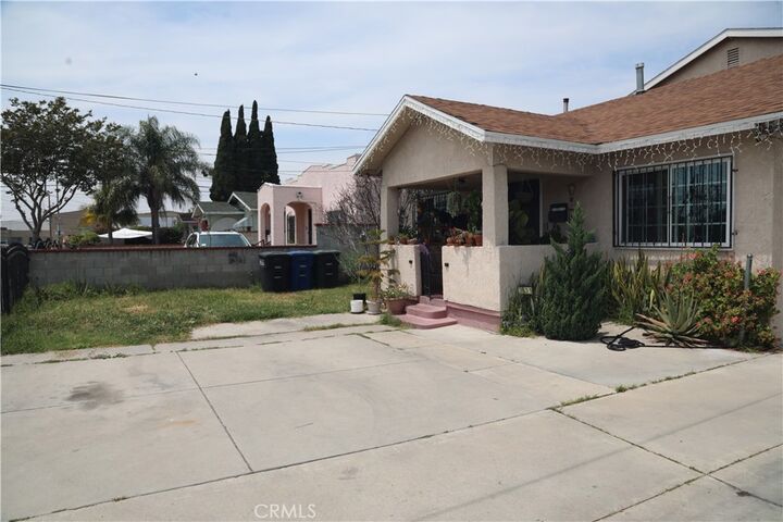 Property Photo:  3531 E 61st  CA 90255 