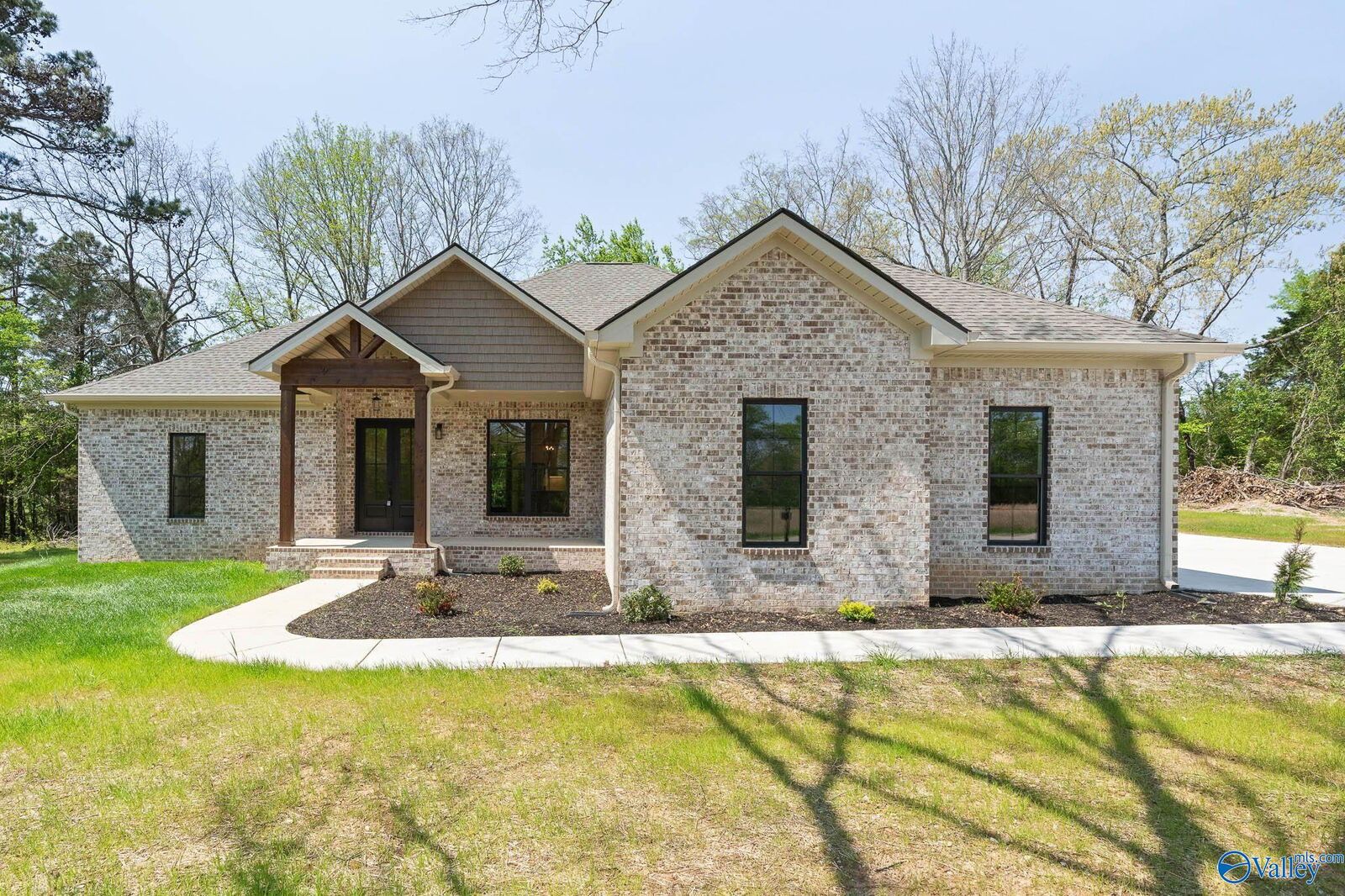 Property Photo: 25593 Taylor Street AL 35620