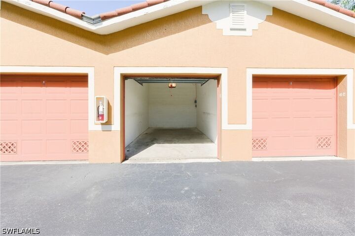 Property Photo:  1865 Florida Club Drive 6110  FL 34112 