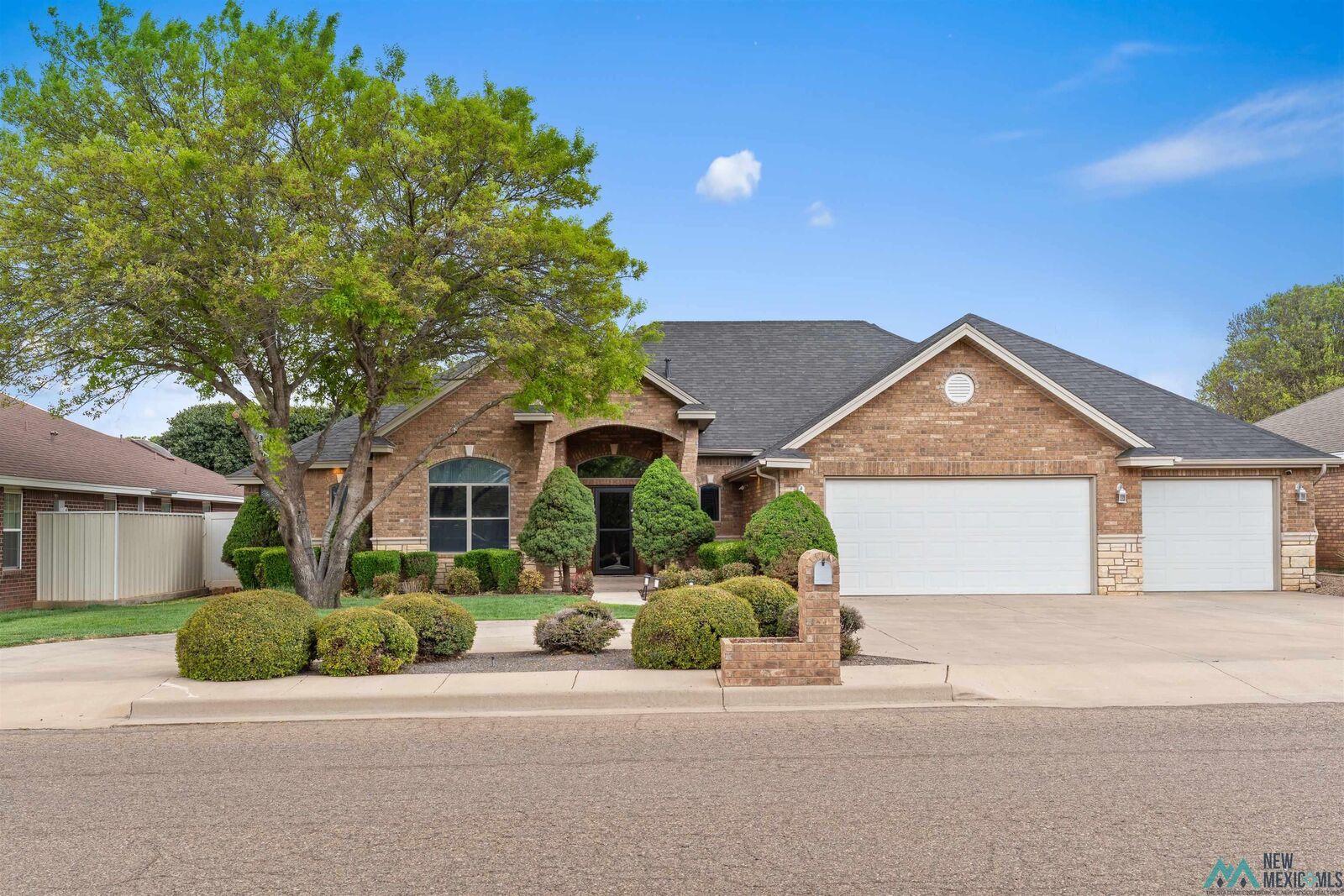 Property Photo:  500 Wrangler Way  NM 88101 