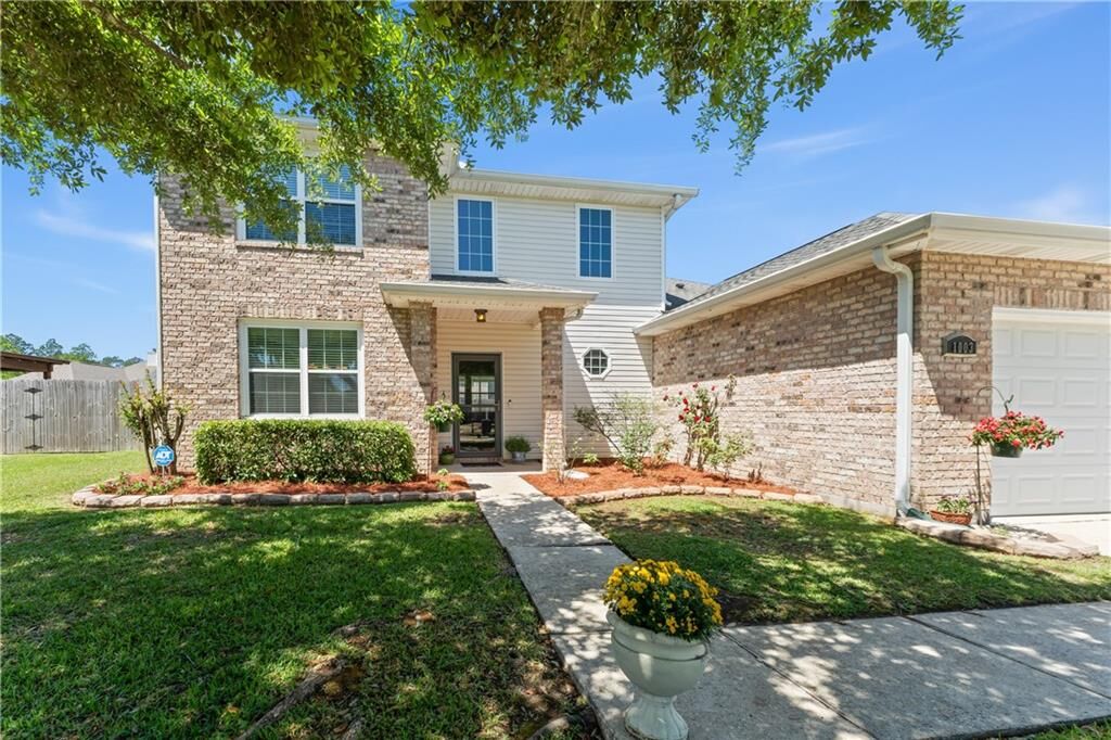 Property Photo: 1003 Deborah Drive LA 70461
