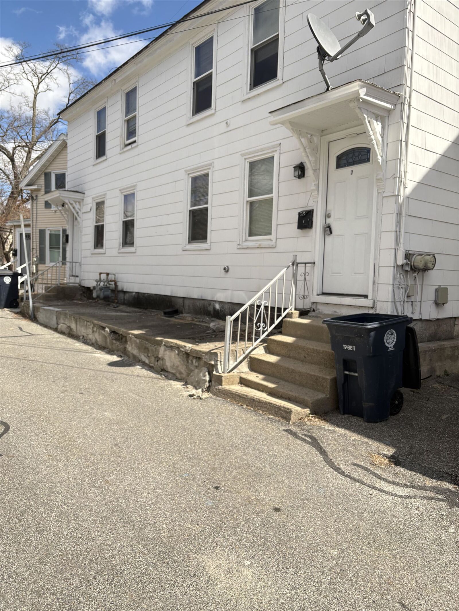 Property Photo:  7 Morrill Street  NH 03064 