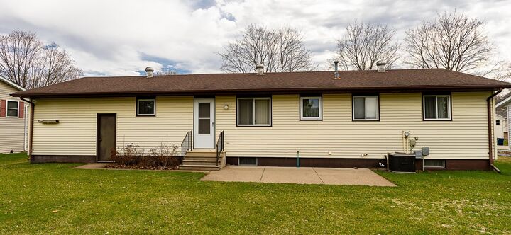 Property Photo: 1052 Pine Grove Lane MN 55041