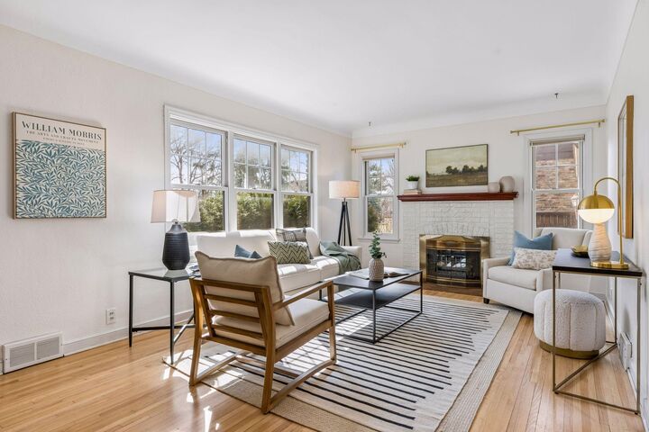 Property Photo:  3376 Brunswick Avenue S  MN 55416 