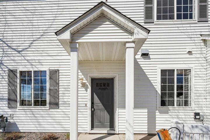 Property Photo:  357 Frederick Circle 808  MN 55033 