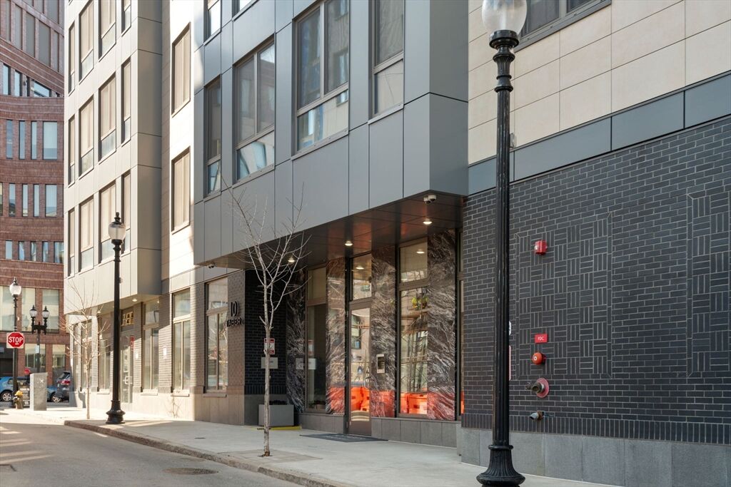 Property Photo:  10 Taber Street 608  MA 02119 