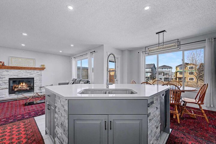 Property Photo: 644 Luxstone Landing SW AB T4B 3L2