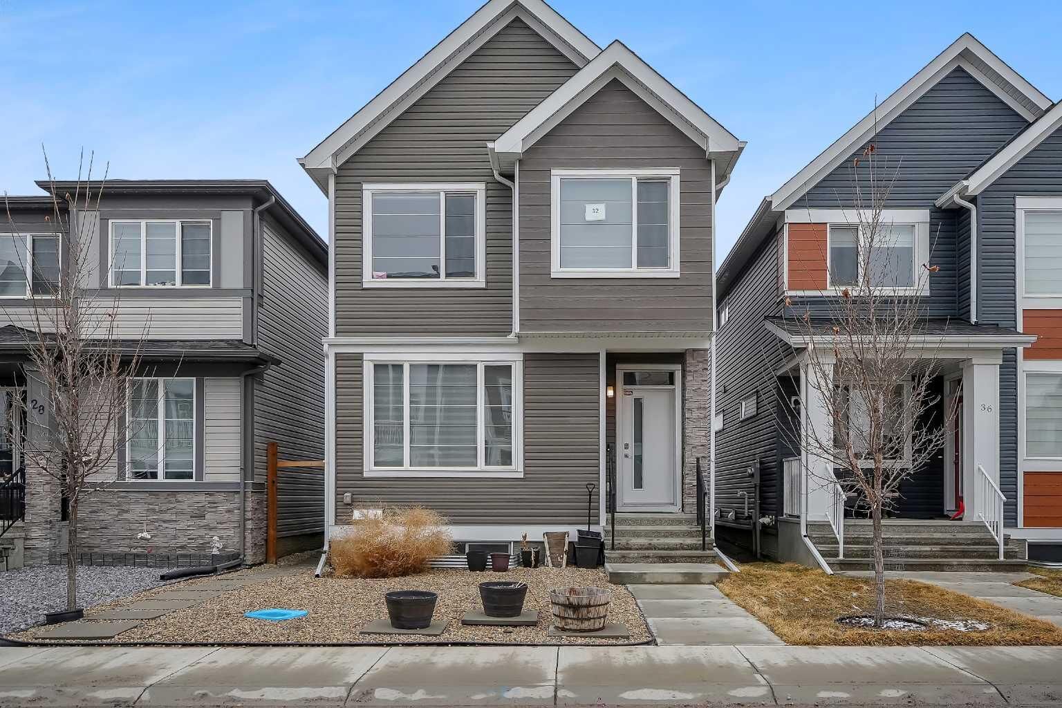 Property Photo: 32 Seton Row SE AB T3M 3L7