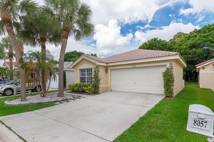 Property Photo:  8057 Stirrup Cay Court  FL 33436 