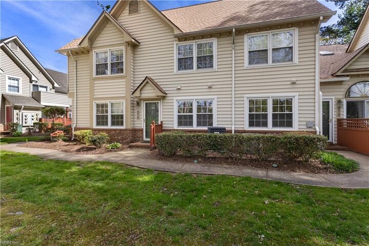 Property Photo:  401 Bracknell Arch E  VA 23320 