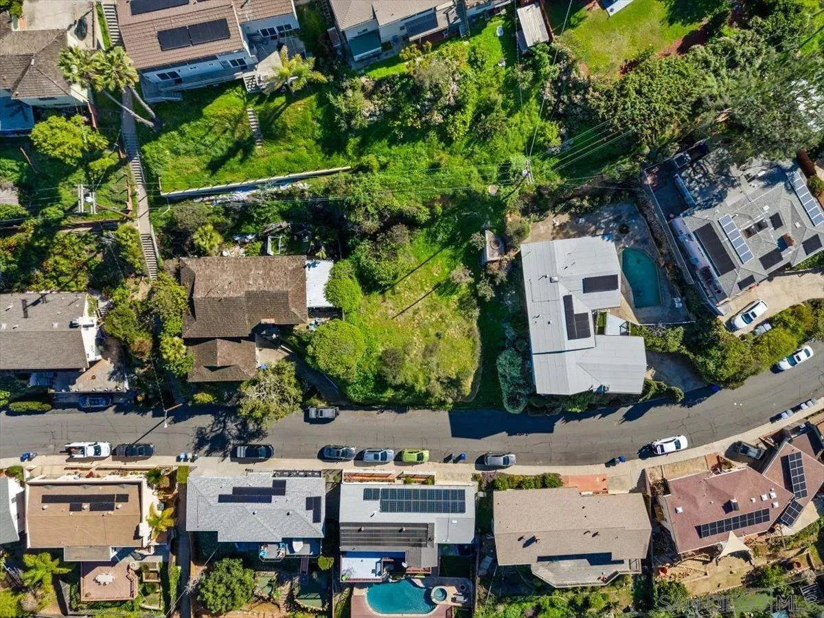 Property Photo:  4377 Sheldon Drive 146.02/1  CA 91941 