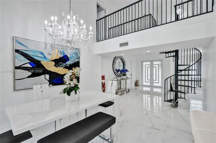 Property Photo: 15463 SW 57th St FL 33193