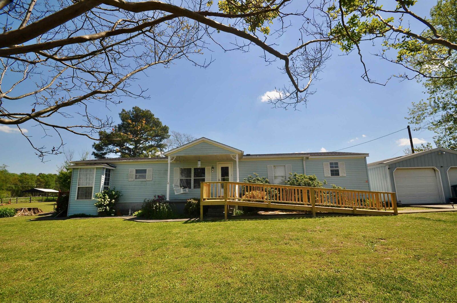 Property Photo:  1554 Co Rd 1488  AL 35058 - CULLMAN 