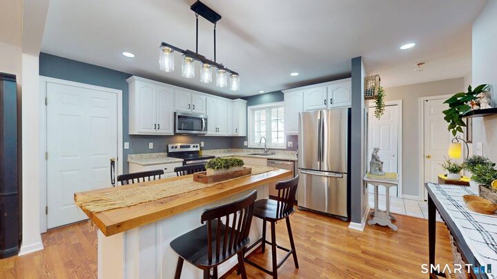 Property Photo:  98 Dibble Hollow Lane 98  CT 06096 