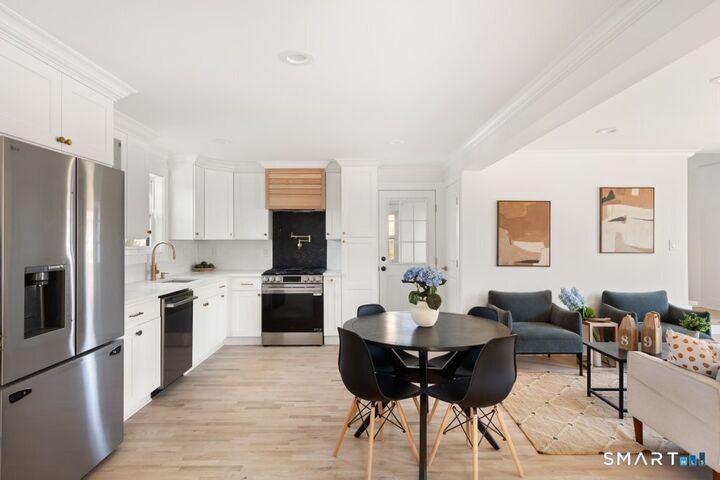 Property Photo: 181 Eastern Parkway CT 06460