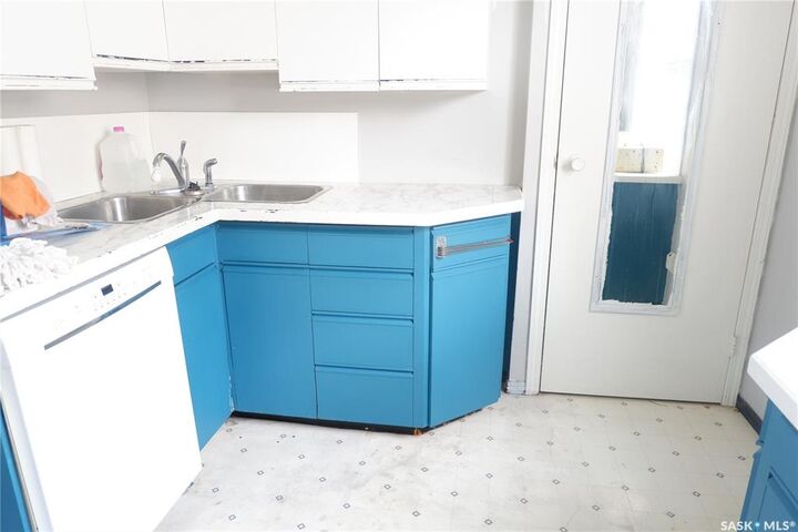 Property Photo: 405 4th Avenue E SK S0H 0B0