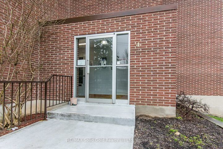 Property Photo: 4 Avalon Place 308 ON N2M 4N9