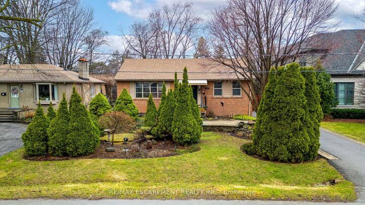 Property Photo: 1051 Melvin Avenue ON L6J 2V8