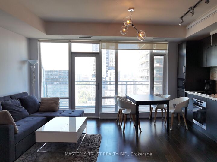 Property Photo: 21 Widmer Street 2805 ON M5V 0B8