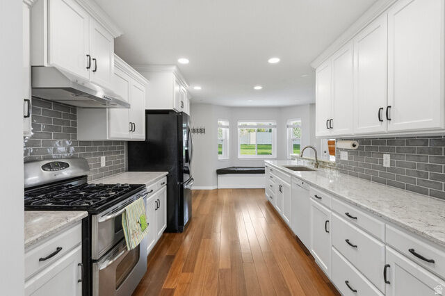 Property Photo:  442 S 455 E  UT 84335 