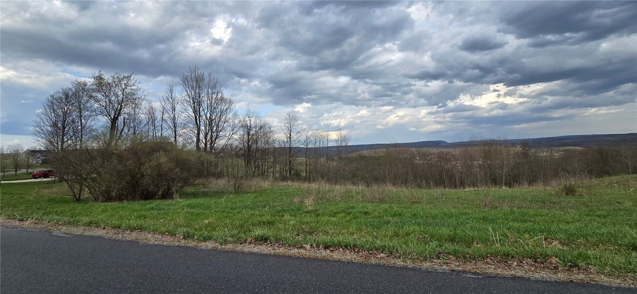 Property Photo:  148 Terrapin Dr  PA 15963 