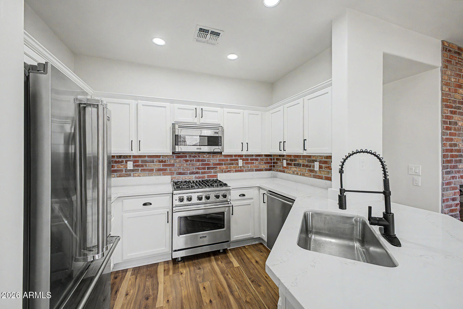 Property Photo:  39606 N Prairie Lane  AZ 85086 