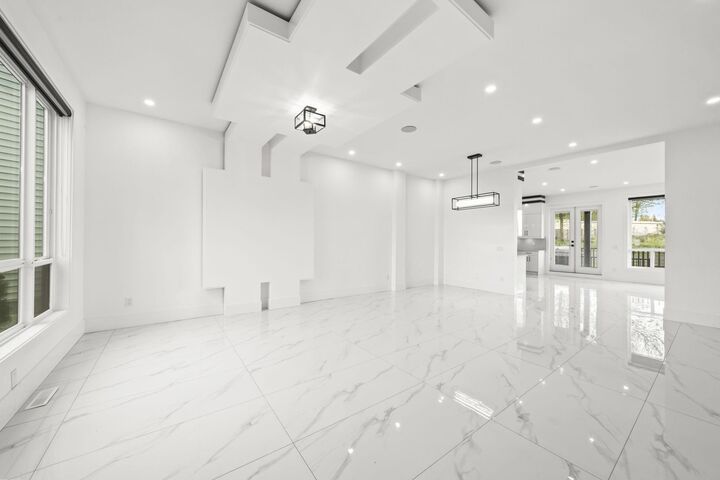 Property Photo: 2540 Terminal Court BC V4X 1L9