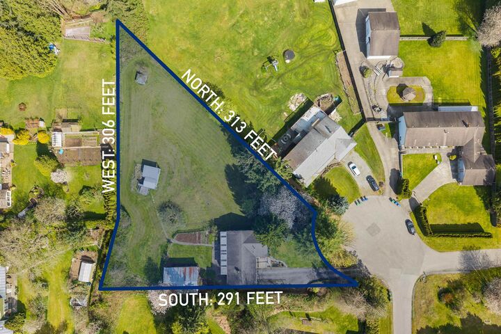 7485 185 Street — photo 1