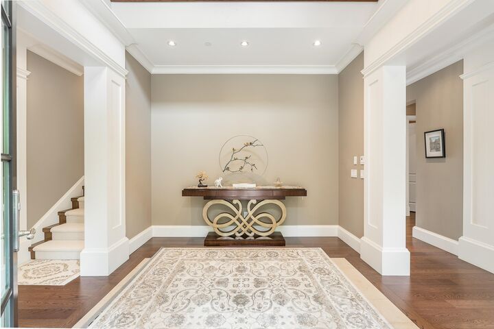 Property Photo: 3918 Southridge Avenue BC V7V 3J1